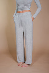 Komplet Majica i Donji Dio Trenerke – Ženski Udobni Set