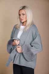 Moderan Ženski Kaput – Elegantni Kaput za Svaki Stil